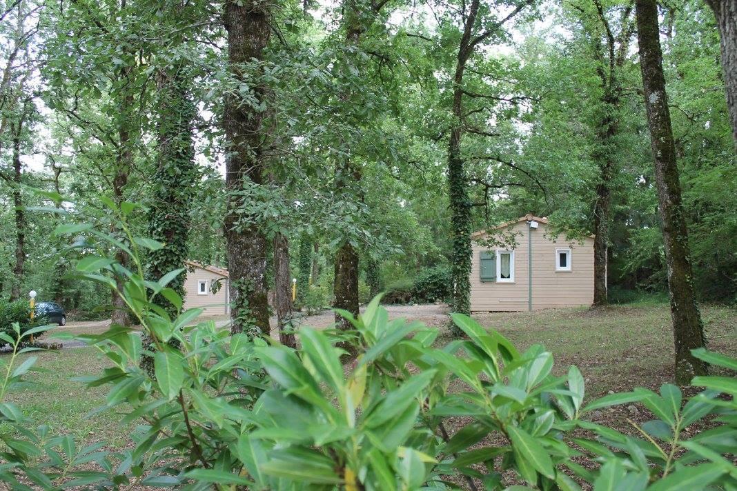 Hotel Camping Au Bois Dormant Chauffour-sur-Vell Exteriér fotografie