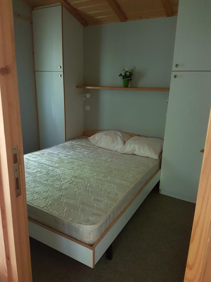 Hotel Camping Au Bois Dormant Chauffour-sur-Vell Exteriér fotografie