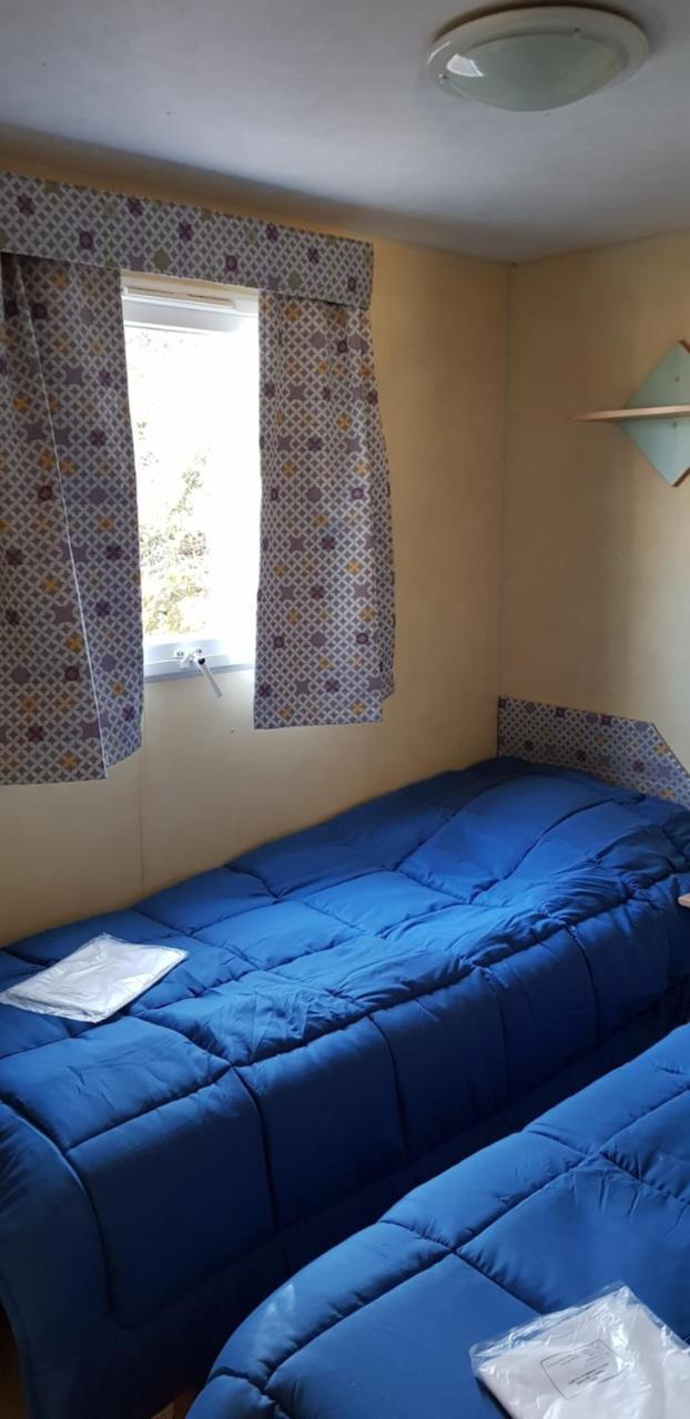 Hotel Camping Au Bois Dormant Chauffour-sur-Vell Exteriér fotografie